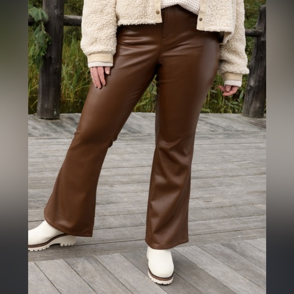 ARULA Pants - NWT Arula vegan brown leather pants sz 16
